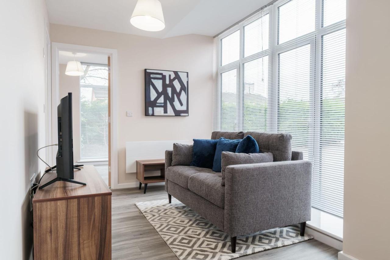 Bright 1 Bed Apartment Manchester - Sleeps 2 Exteriör bild