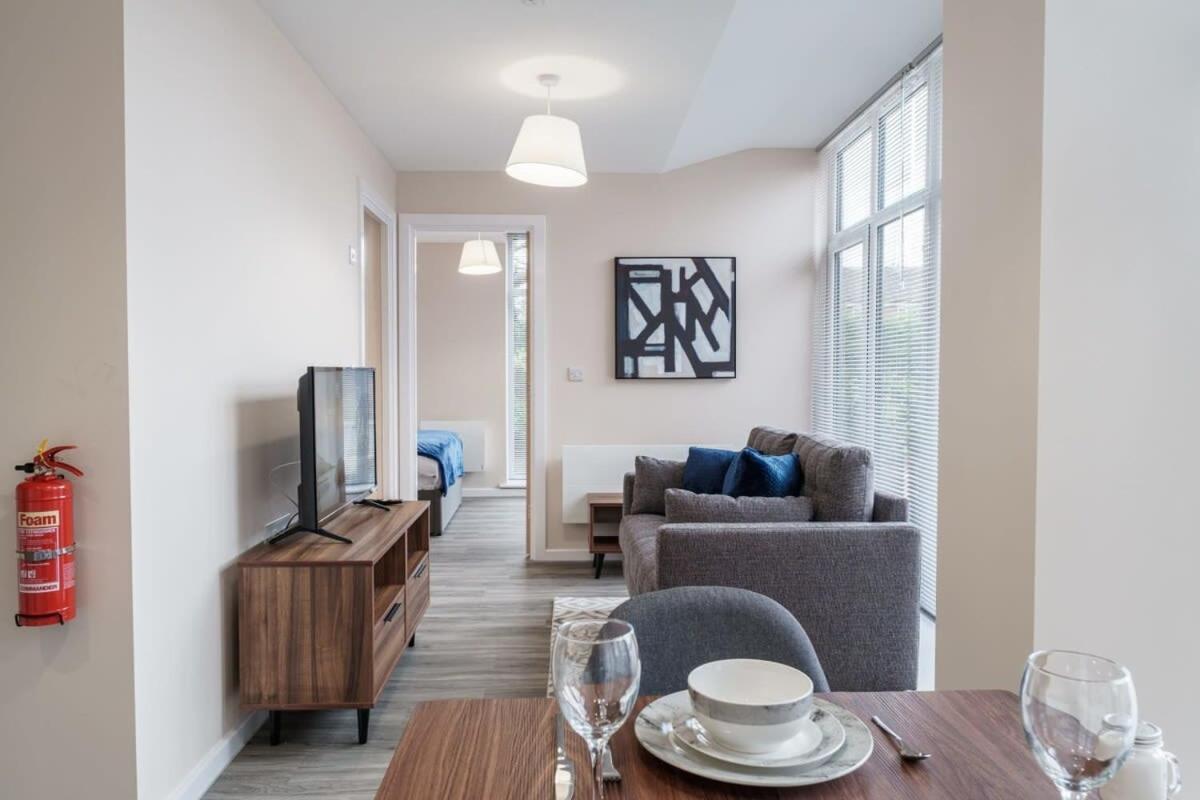 Bright 1 Bed Apartment Manchester - Sleeps 2 Exteriör bild